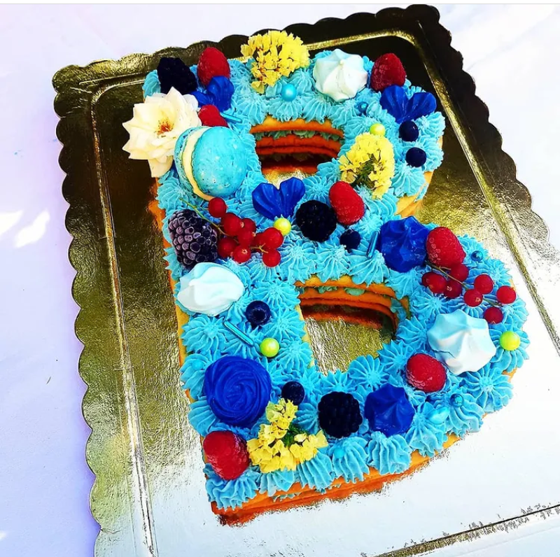 Letter B cake decorations
