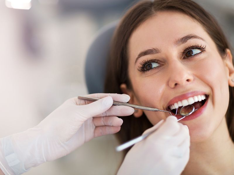 For A Glowing Smile And Healthy Teeth And Gums, Visit A Dentist in Fulham