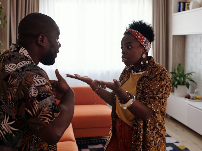 Resolve arguments in a relationship