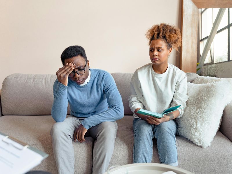 A toxic relationship signs